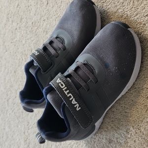 Nautica Runners